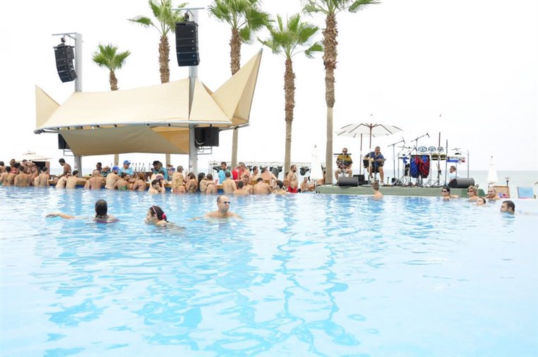 The Sunday Club at Cyan